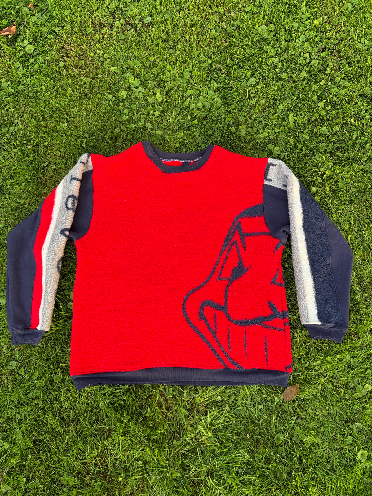 Wahoo Sherpa crewneck
