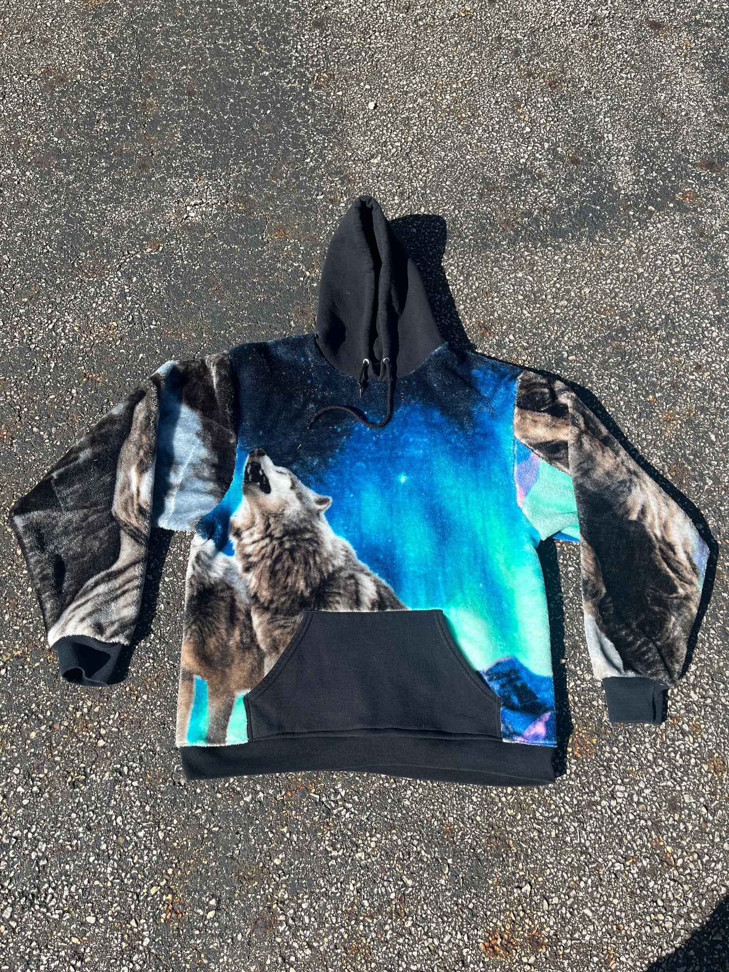 Wolf Hoodie